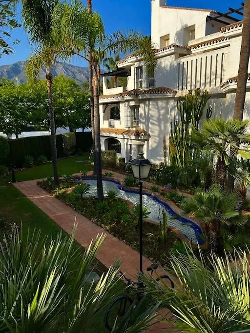Perfect & Cosy “Los Naranjos” 3Min Puerto Banus Marbella Apartment